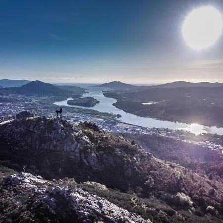 Rencanto - Um Espaco Com A Sua Assinatura Caminha