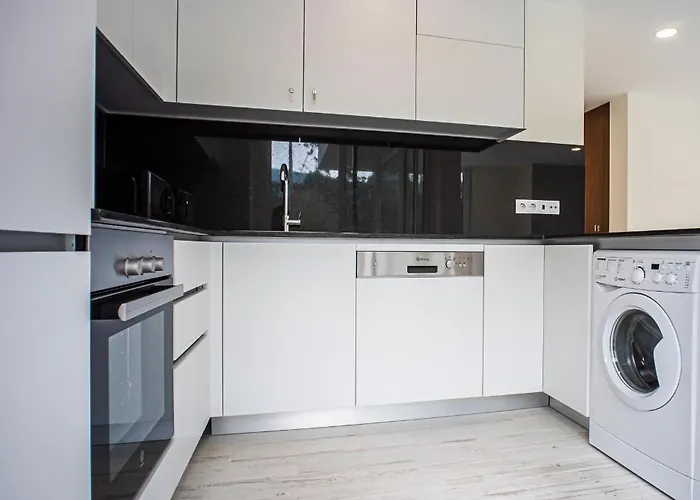 Rencanto - Um Espaco Com A Sua Assinatura * 卡米尼亚